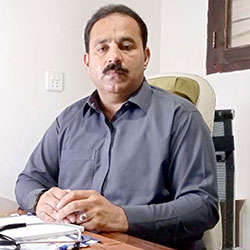 Dr Akhtar Ali Khan